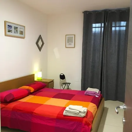 Casa Vacanze Viafirenze35 *